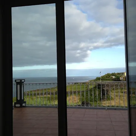 Vivenda Da Saudade 4* أنغرا دو إِراويزو